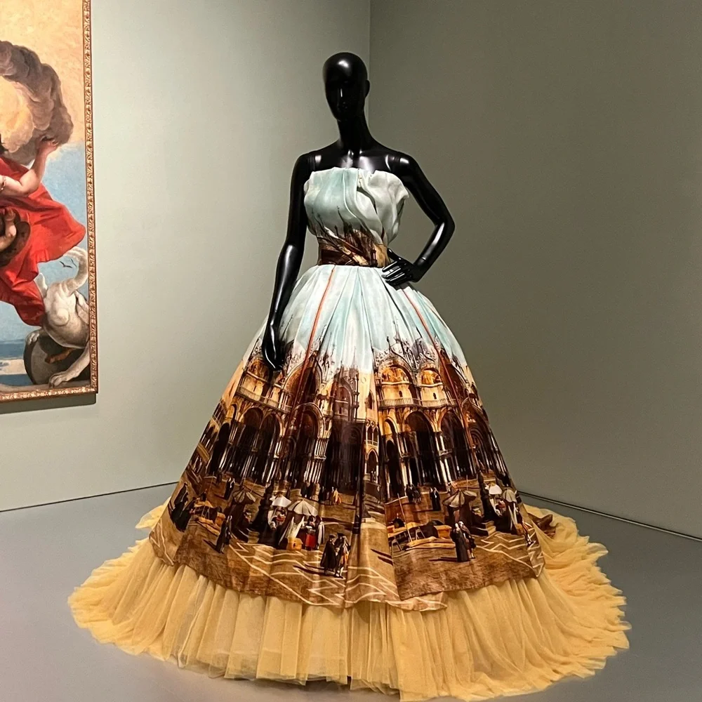 Louvre Couture Exhibit at the Museum of Fine Arts! - Picture 4 of 16